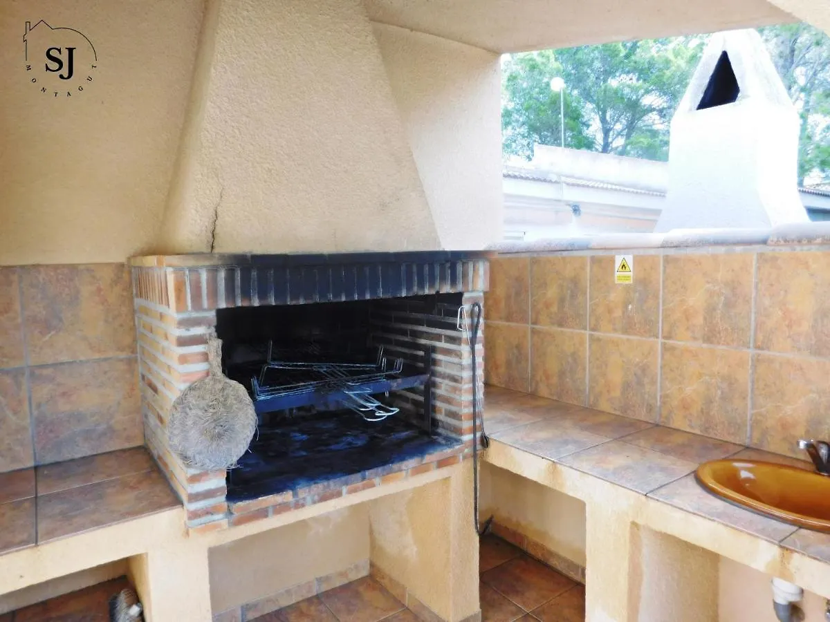 Chalet Con Piscina Les Tres Cales 0*,  Spain