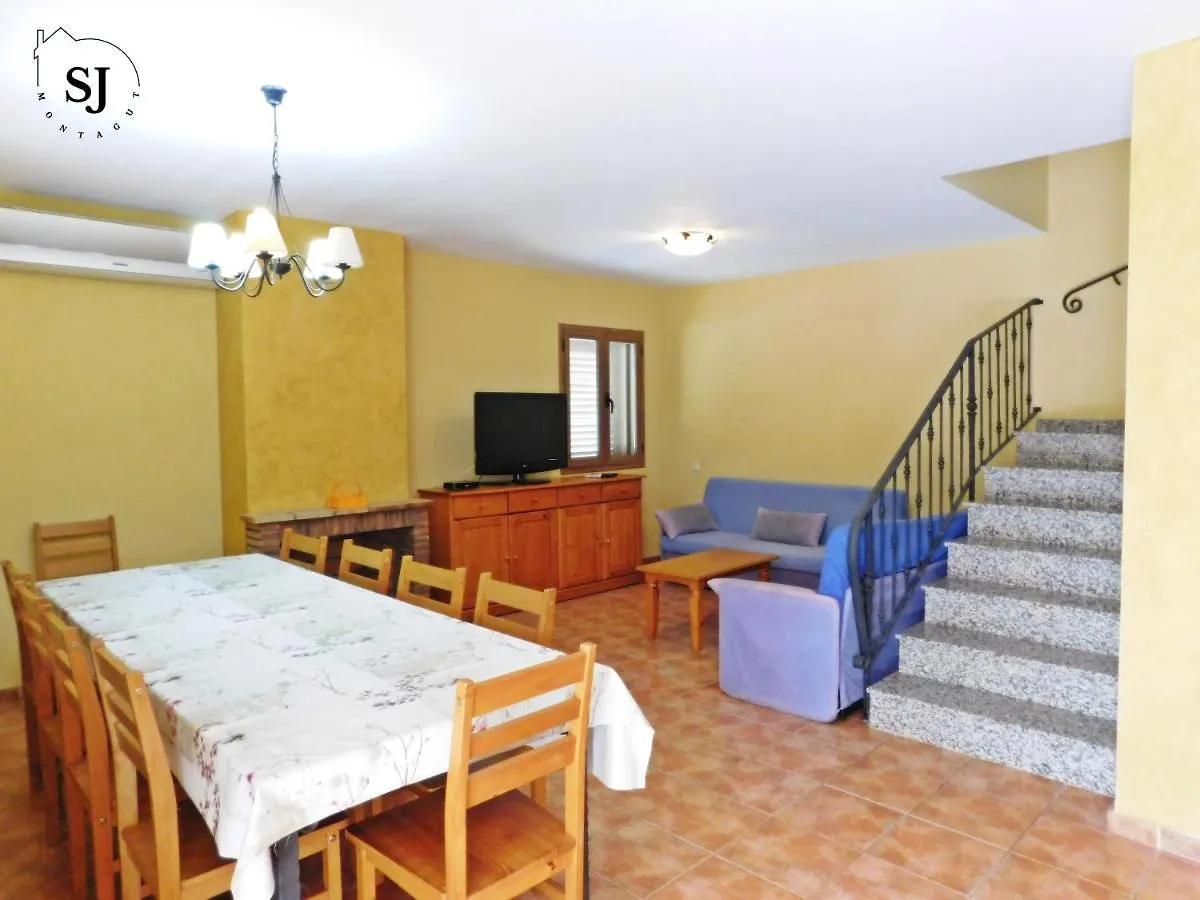 Holiday home Chalet Con Piscina Les Tres Cales