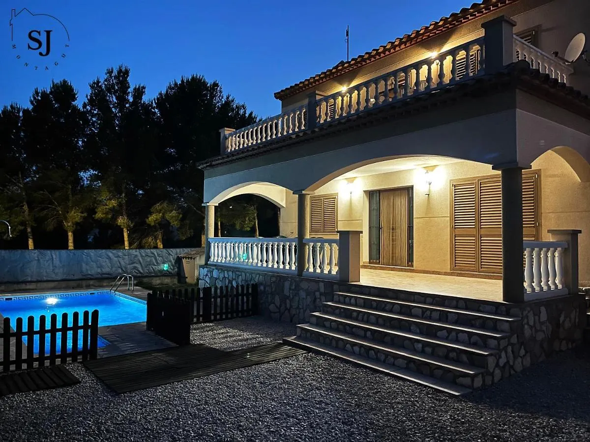 Chalet Con Piscina Les Tres Cales