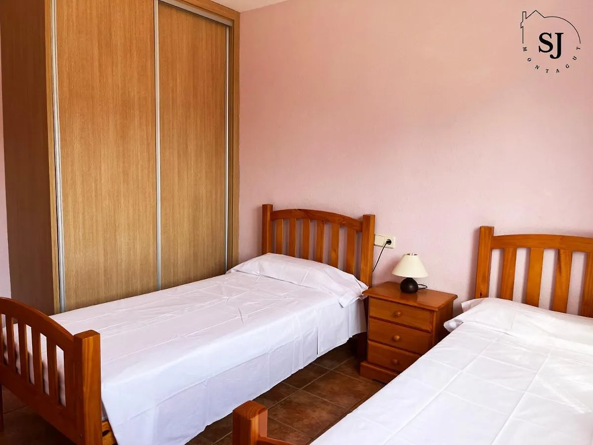 Chalet Con Piscina Les Tres Cales Spain