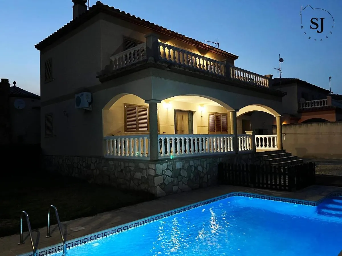 Holiday home Chalet Con Piscina Les Tres Cales Spain